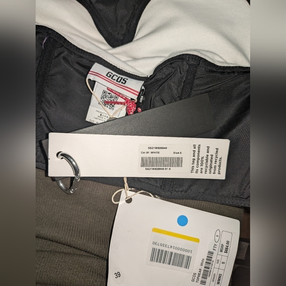 18. NWT  GCDS TSHIRT WITH LONG SLEEVE AND VINYL CORSET - Picture 8 of 8